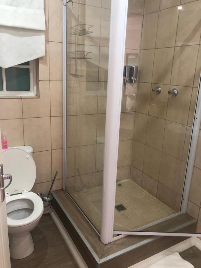 Acacia Westdene B&B Bloemfontein Eksteriør billede