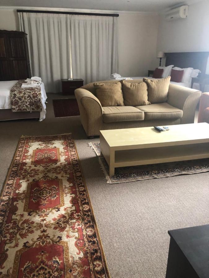 Acacia Westdene B&B Bloemfontein Eksteriør billede