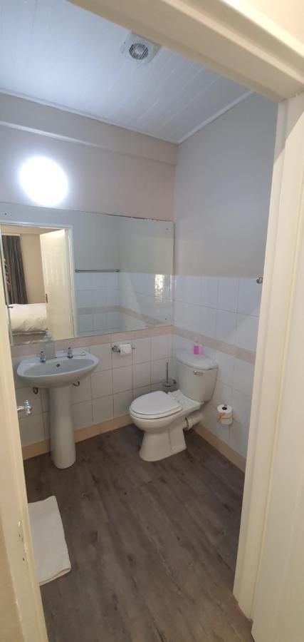 Acacia Westdene B&B Bloemfontein Eksteriør billede